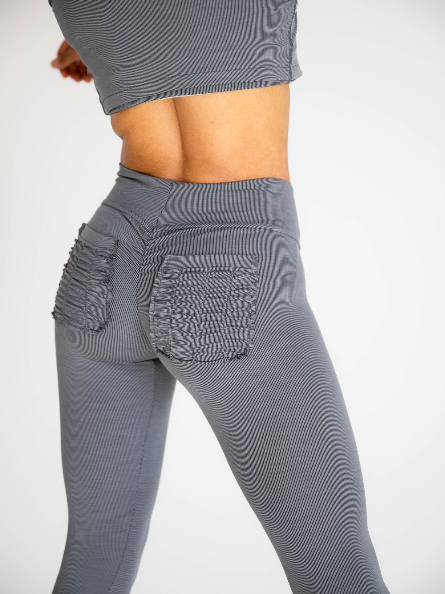 Signature Scrunchy Butt Leggings