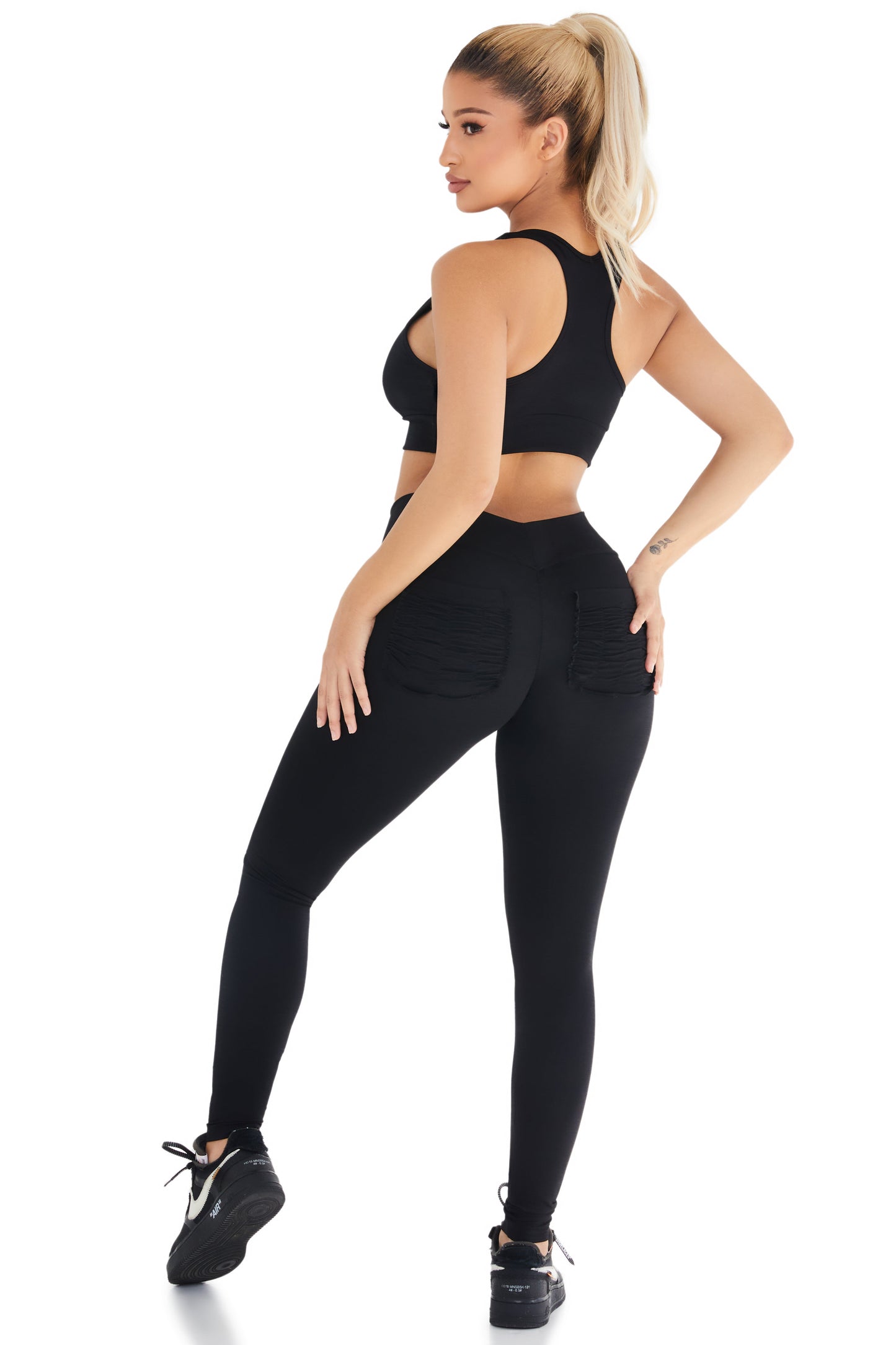 Signature Sports Bra